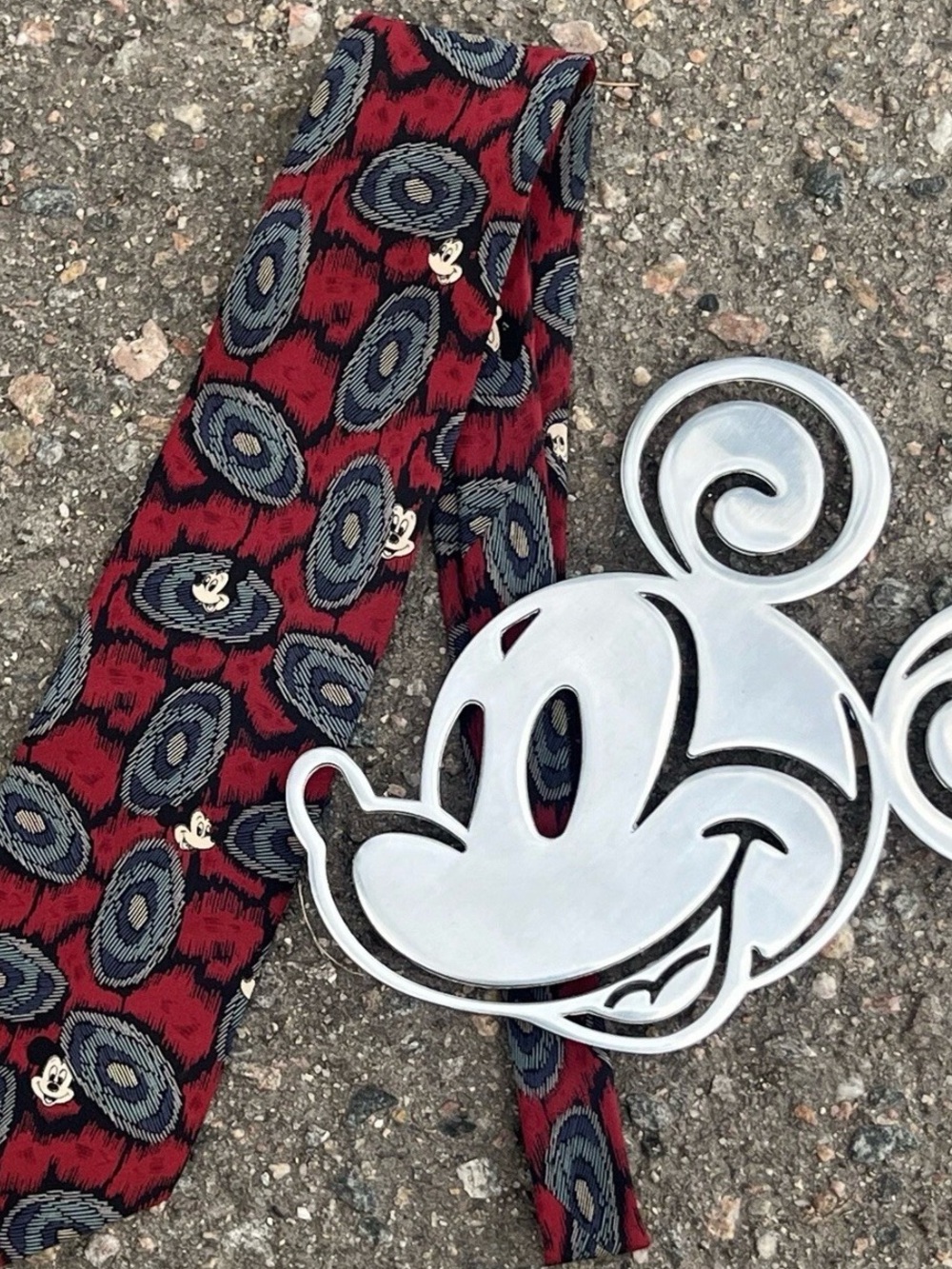 Walt Disney Licensed Aluminum Mickey Mouse Trivet and 100 Silk Men’s Tie Set